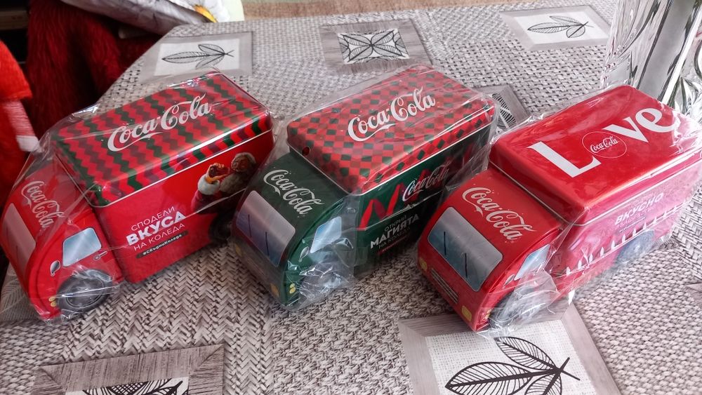 Кока - кола предмети