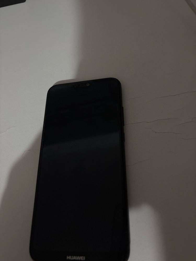 Vand telefeon huawei