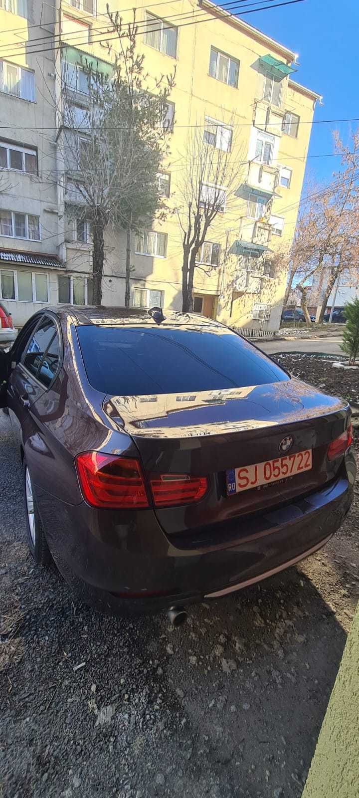 BMW 320d 2014 se vinde