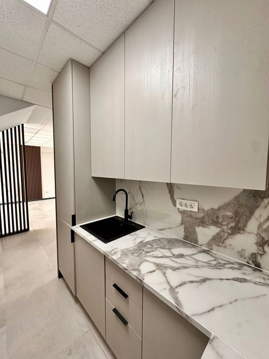 Haladepozit 600m2 | birouri 120m2  | teren 1650m2