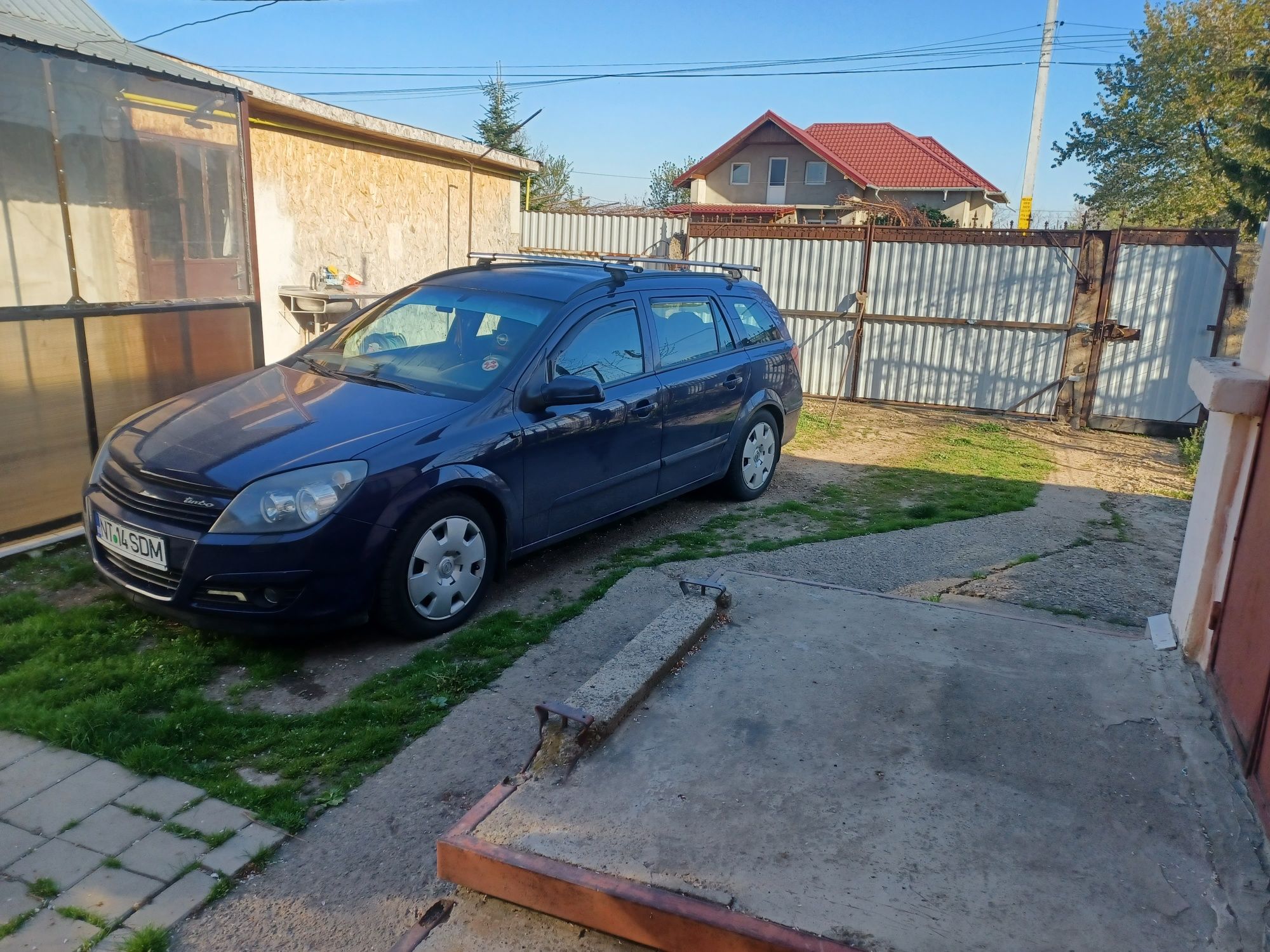 Vând Opel Astra H