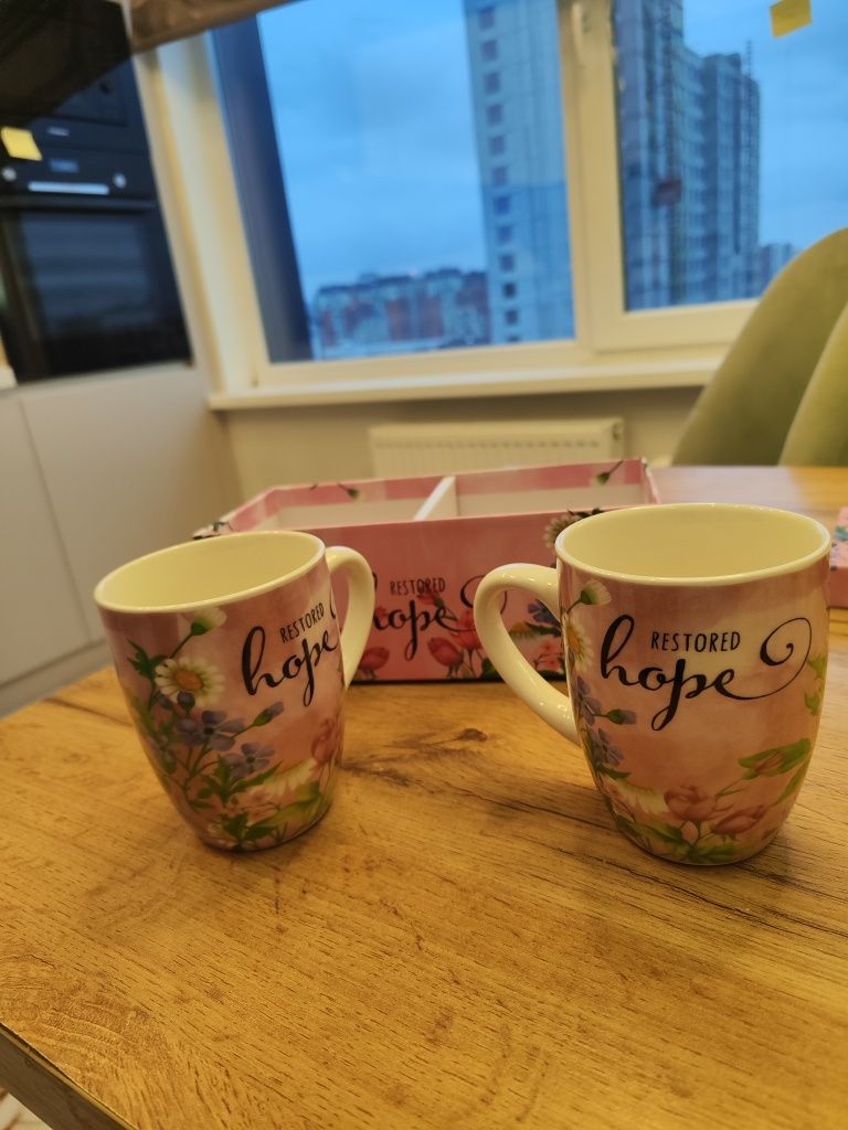 Кружки 2 шт с коробкой