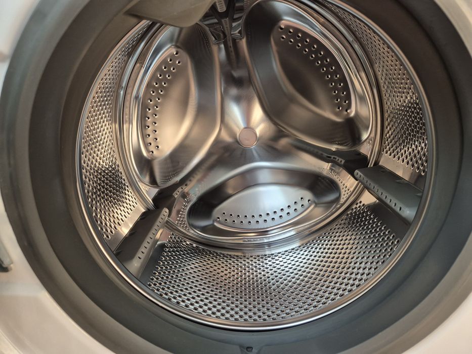 Пералня WHIRLPOOL 6TH Sense – 7 кг, 1400 ОБ/МИН