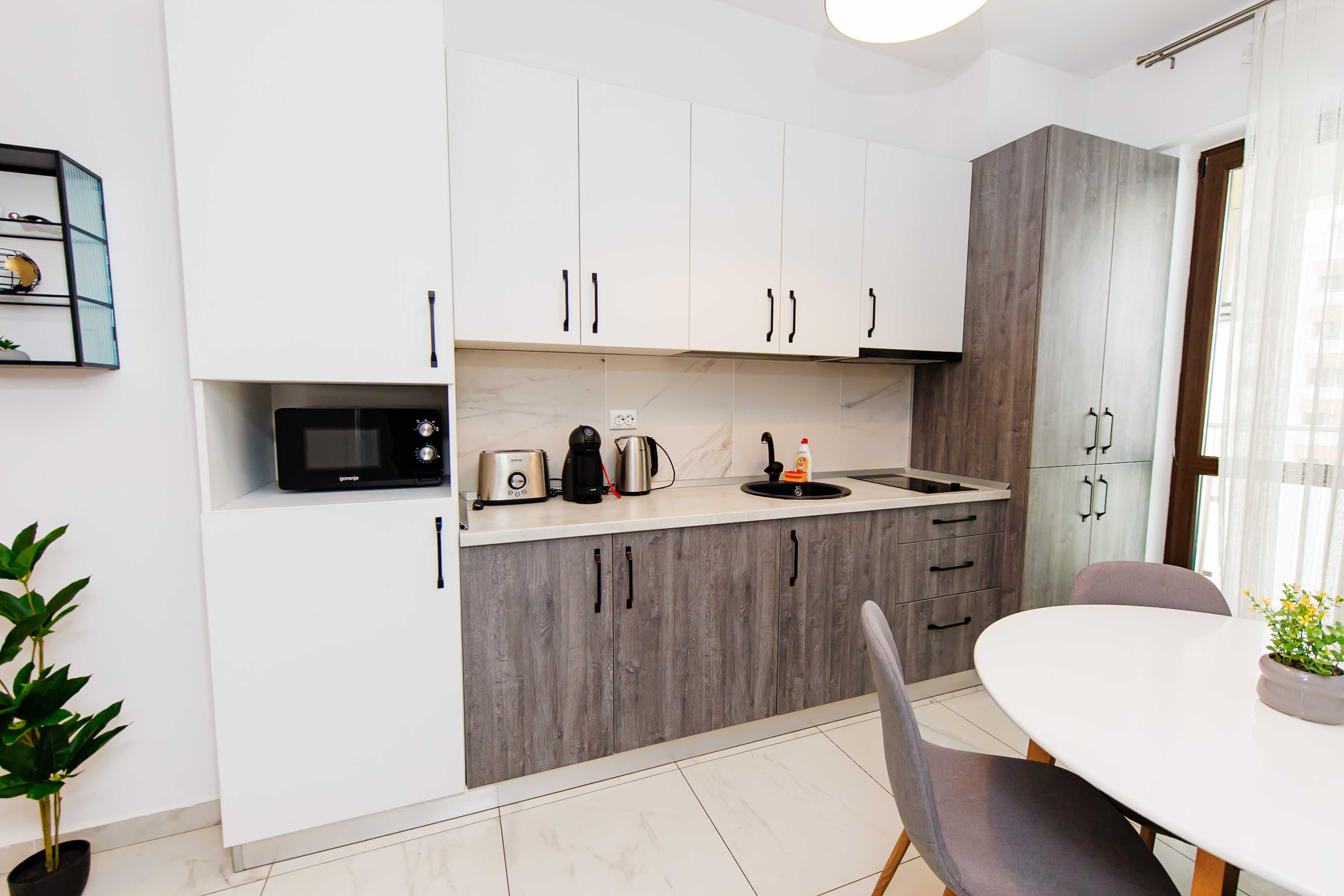 IS LUX Apartamente Regim Hotelier Iasi Zona Centru-Spitale-Palas