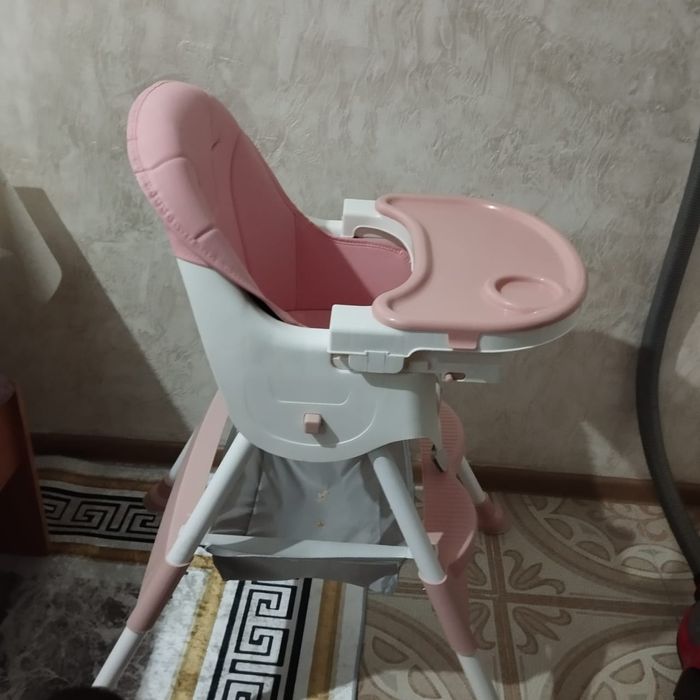 Продам детскийй стульчик. 5000