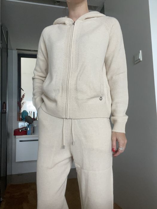 Set 2 piese Loro Piano M-L nou 100% casmir