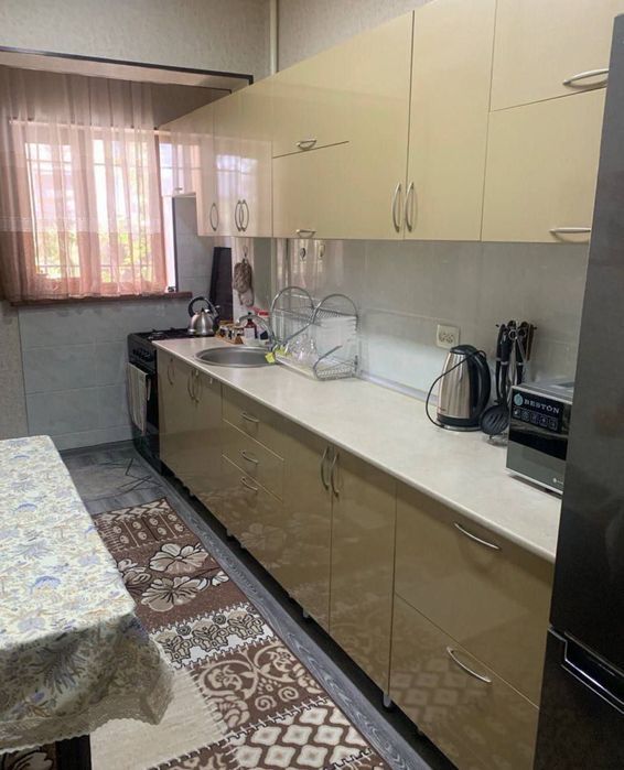 Квартира на Эльбек -Первушка 3/2/9 общ пл 72м  с обстановкой