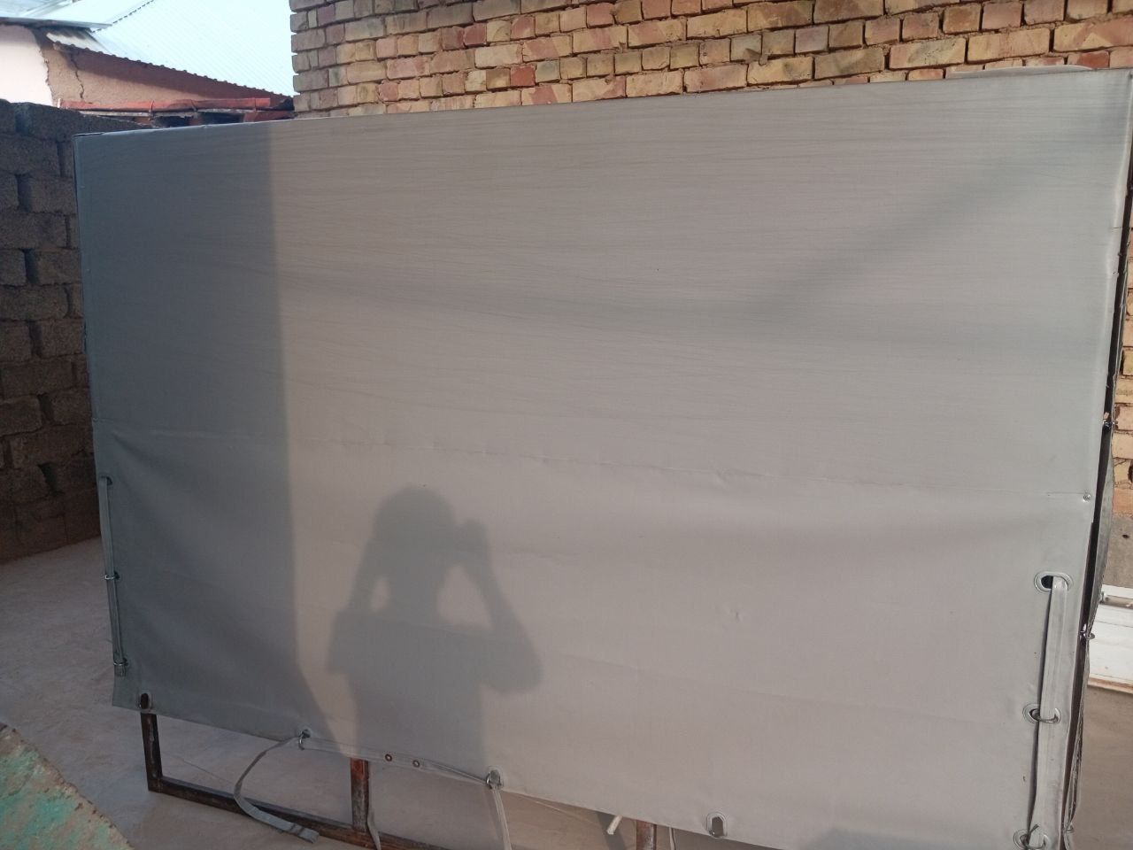 Labo tent. Labo bort. Labo