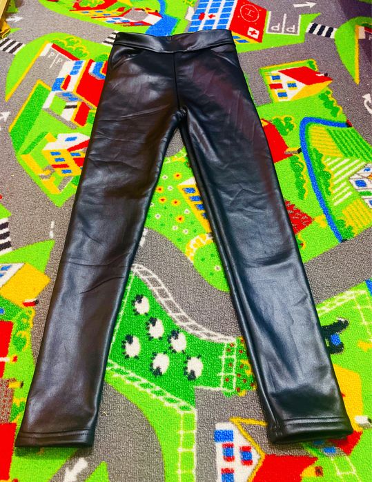 Haine de fete de vanzare