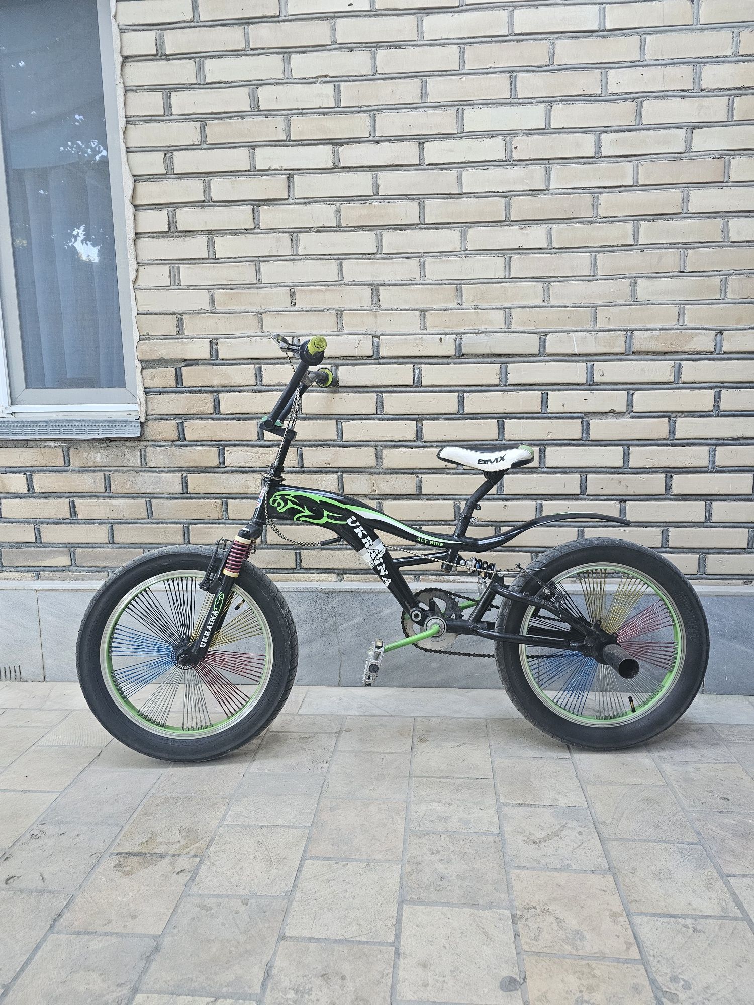 Velosiped UKRAINA