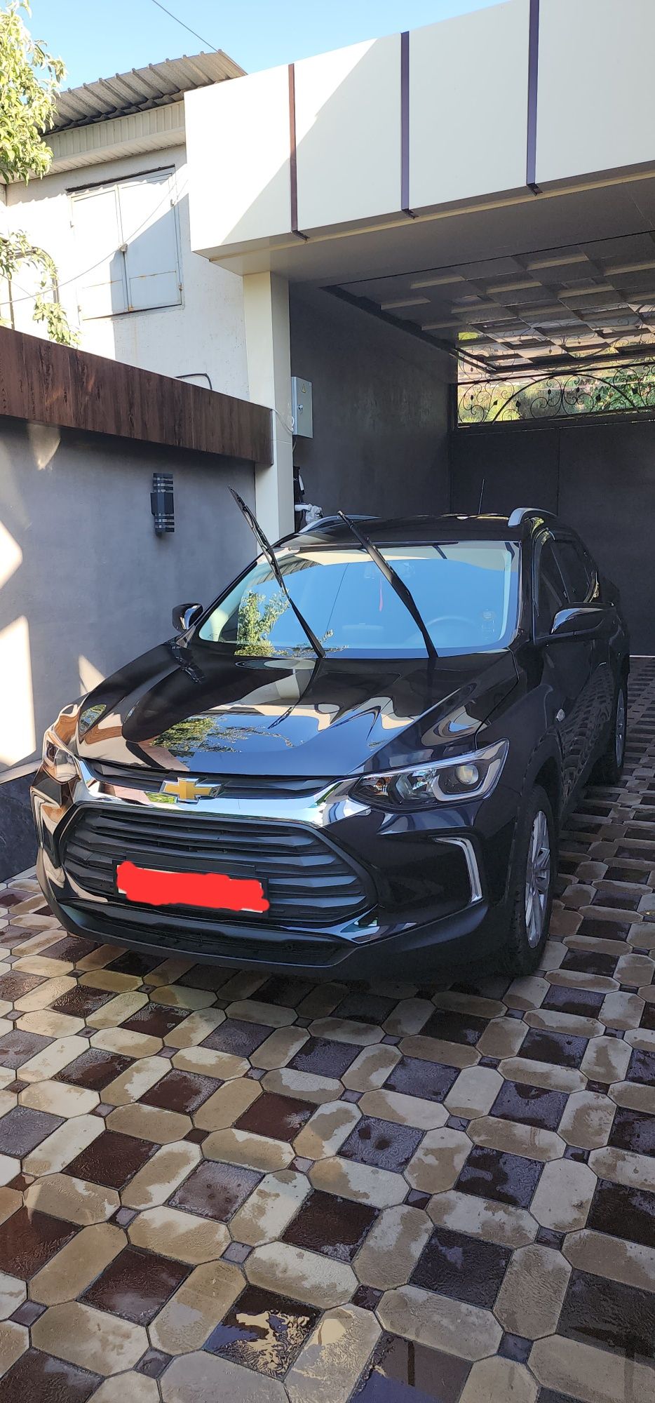 Tracker 2  LTZ turbo в идеальном состоянии.