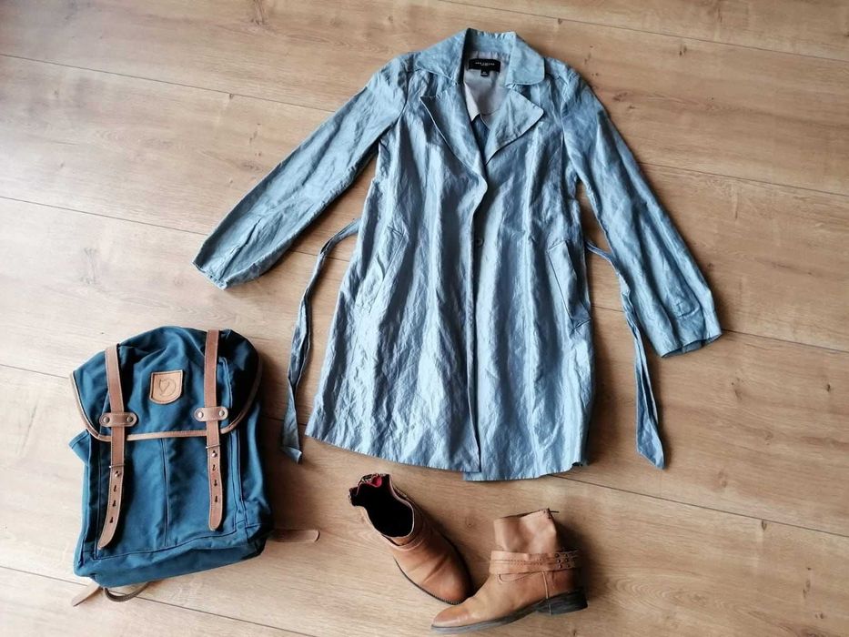 Trench Ann Taylor, marime XS, gri metallic, super elegant, pret 90 lei