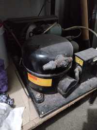 Хладилен компресор,агрегат за хл.витрина