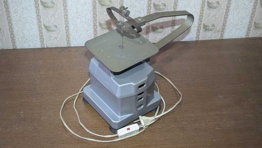Лобзик СССР Электролобзик ЭЛ-2УХЛ4