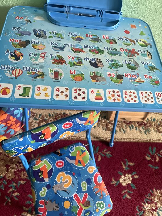 Детский стол и стульчик,парта комплект