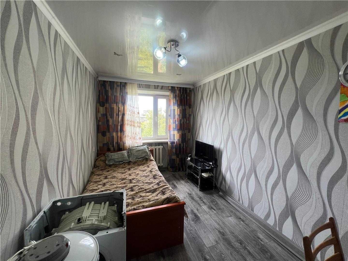 Продаю 3-комн. по Муканова, рядом с Рахой. Возможно в ипотеку