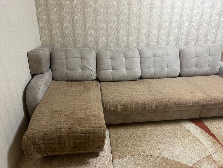 Продам Угловой диван в хорошем состоянии.