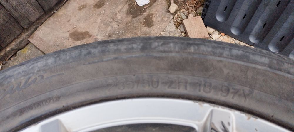Vand sau schimb Jante 5x 114,3 235/50/18 cu jante pe 17