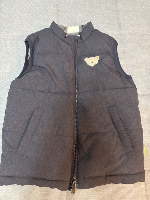 Продам детскую верхнюю одежву и обувь