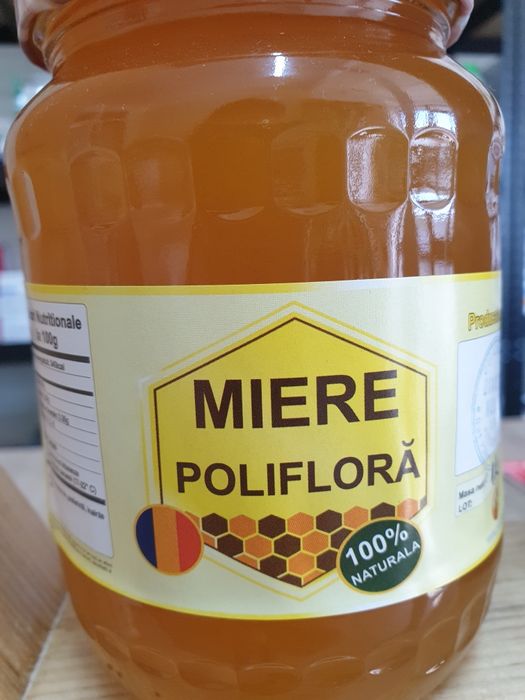 Vând miere de albine