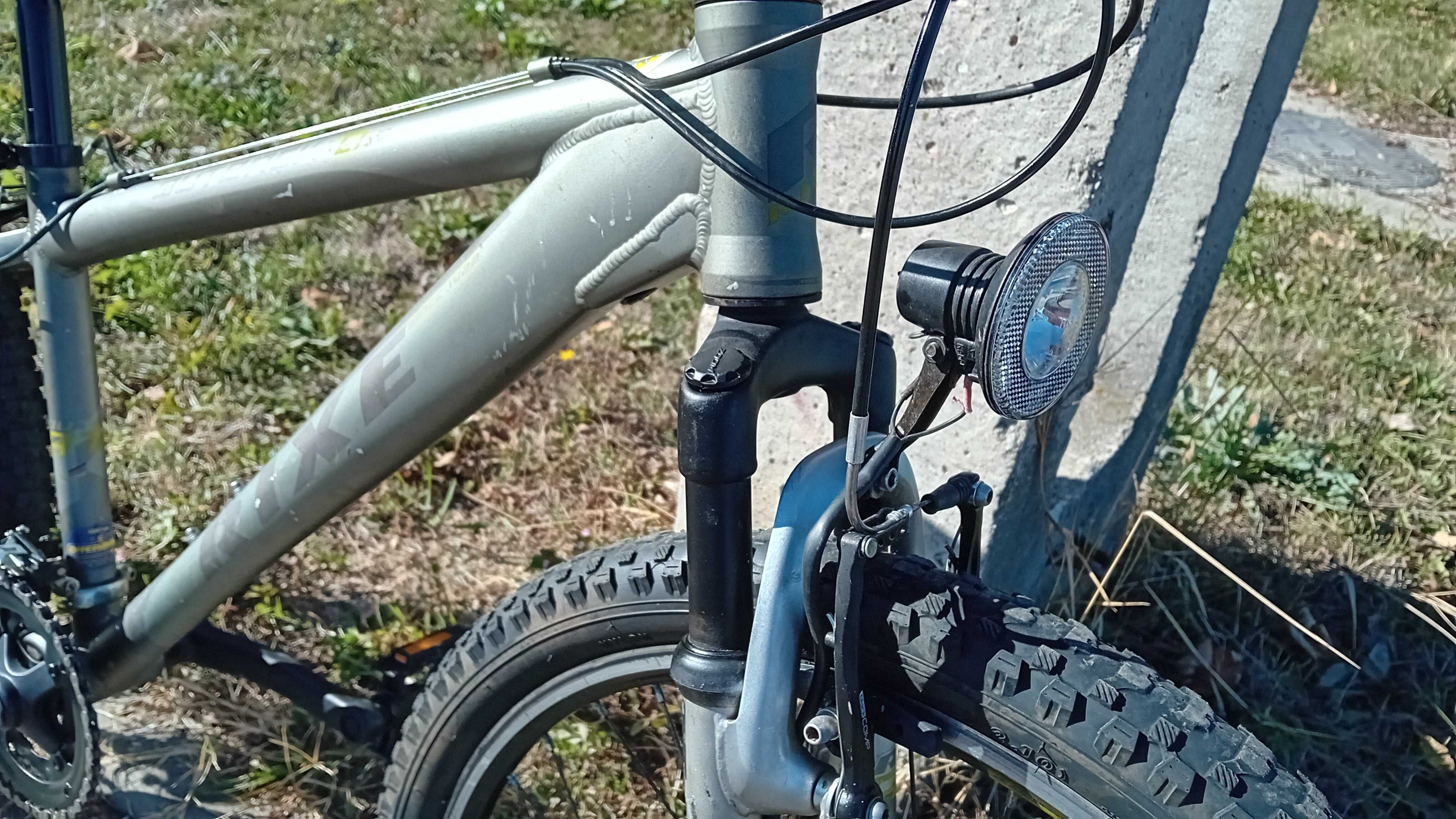 Bicicleta atb Rixe, 26 inchi, cadru S, Aluminiu,dinam butuc, 7x3
