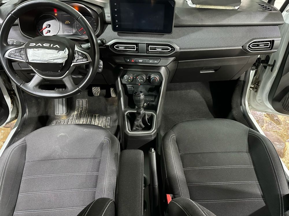 Dacia Logan Comfort 2024 20.000km 1.0TCe Usor avariat / Avariat