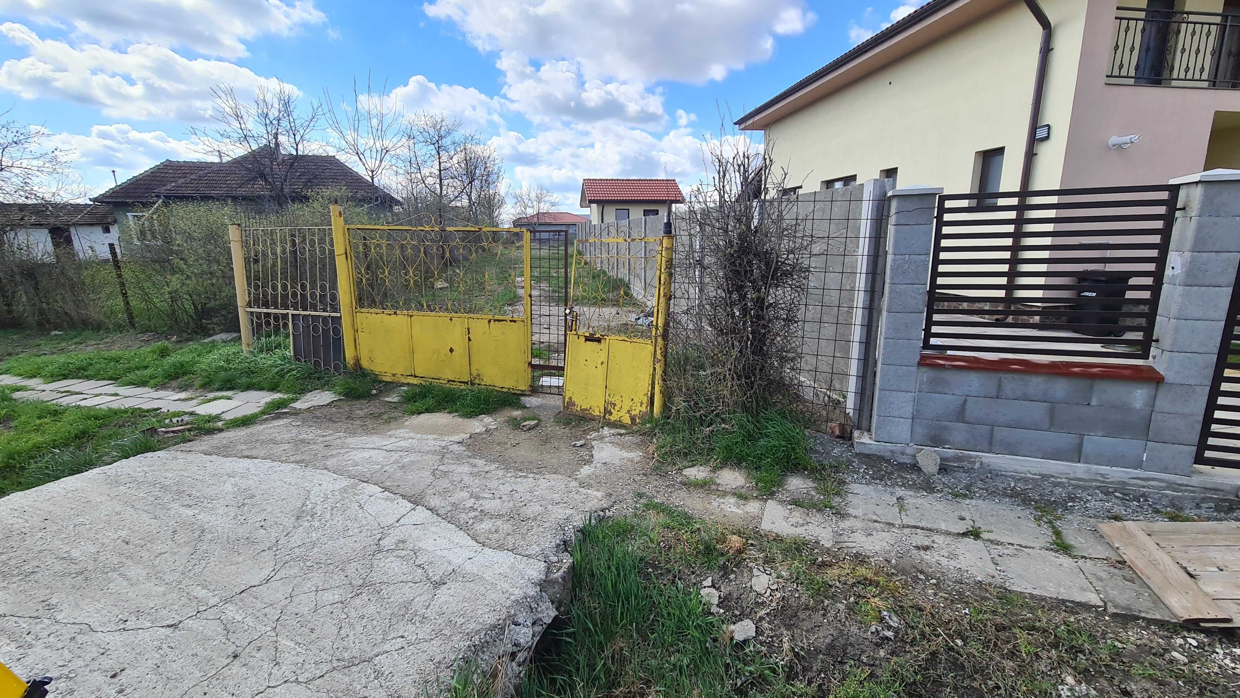 Teren ptr. duplex P+2E, pe strada Brateș nr.22A, GHIRODA, CENTRAL!