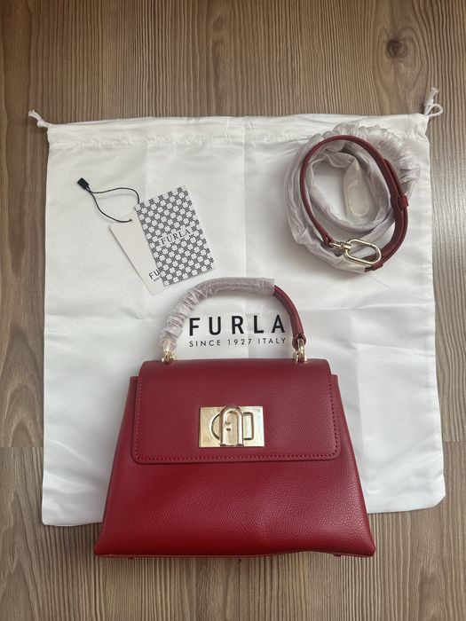 Дамска чанта Furla 1927 в червен цвят