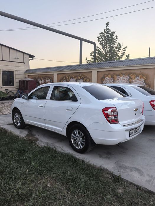 Продаю кобальт в отличном состоянии