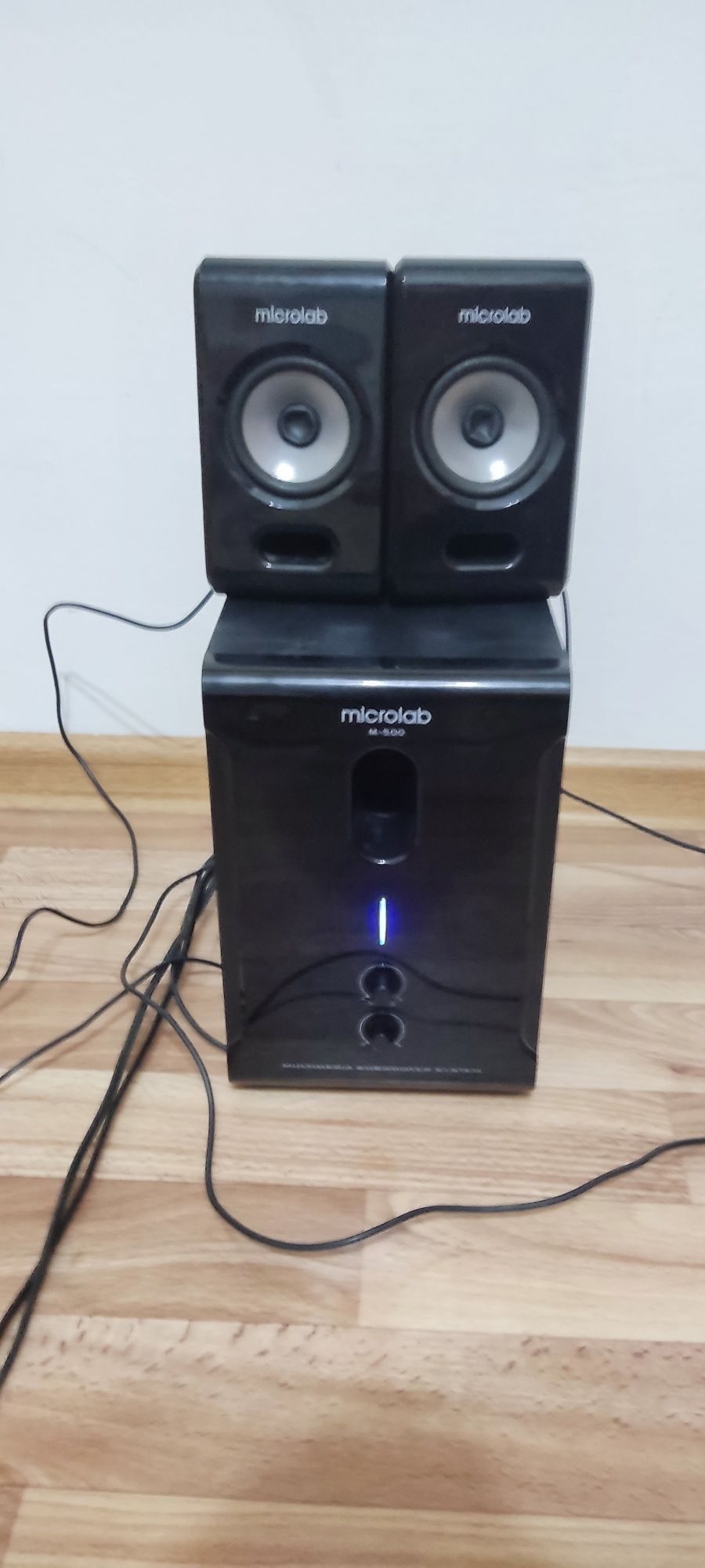 Продаю аудиосистему Microlab M-910.