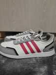Adidasi adidas albi