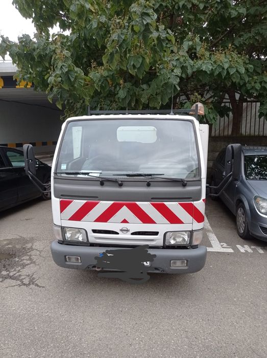 Nissan CABSTAR  2001