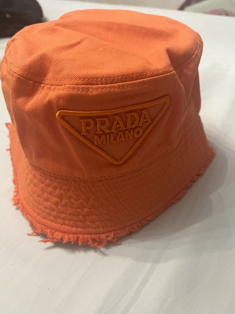 Prada шапка