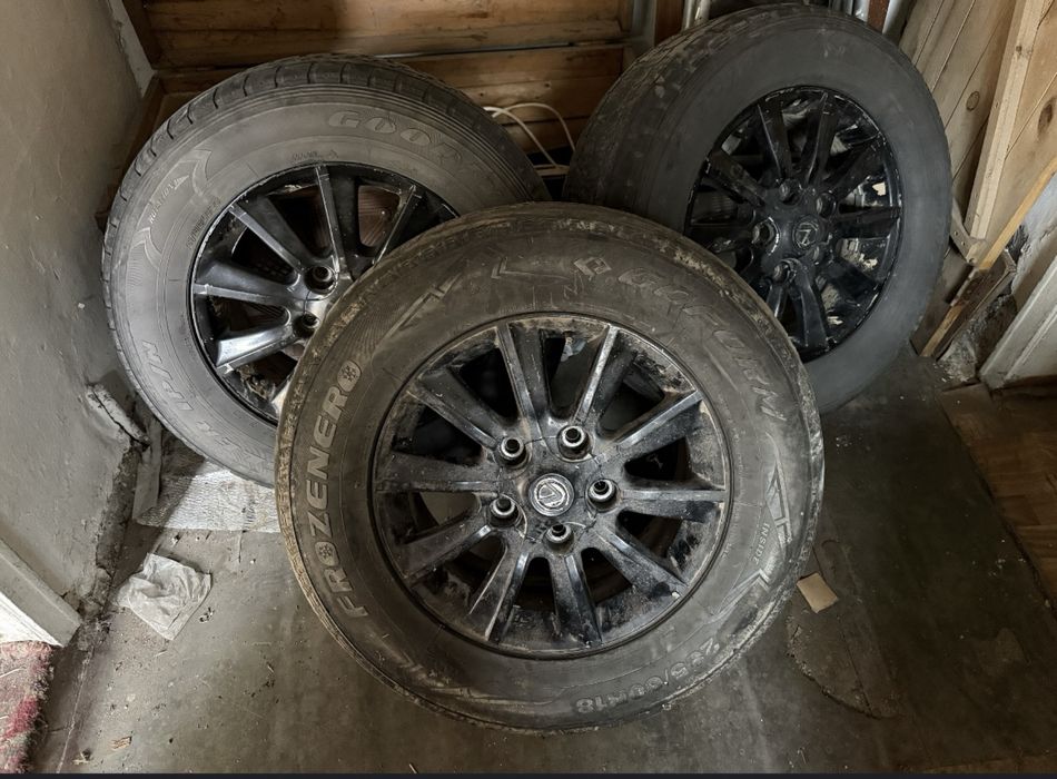 Продаю диски lx470