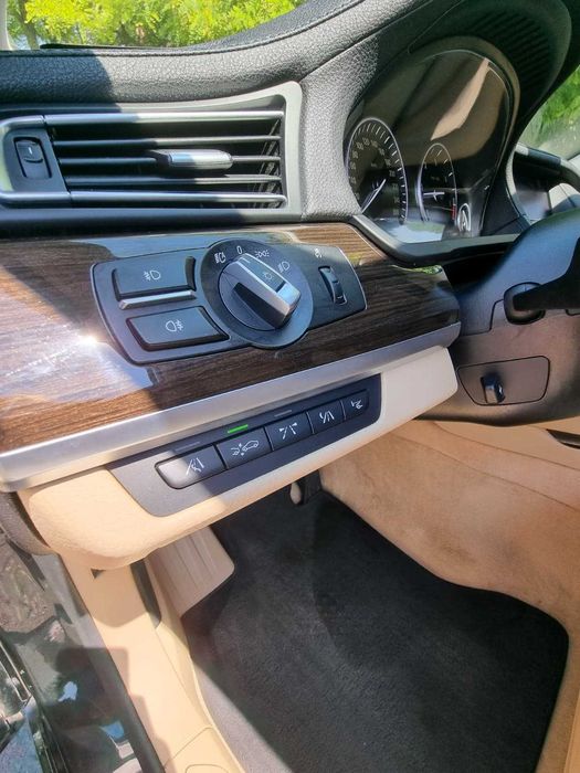 Vand BMW Seria 7 740 F01