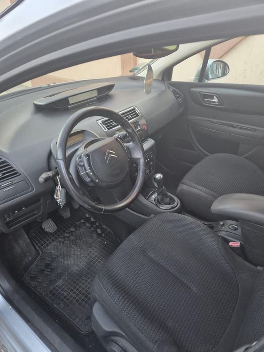 Vand Citroen C4.