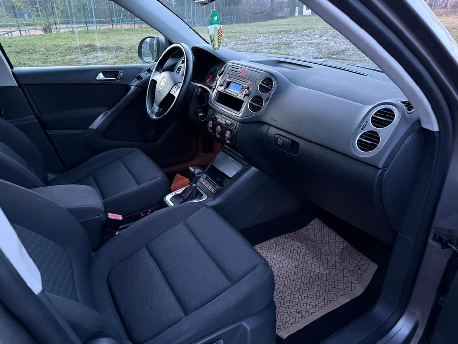 Vokswagen tiguan 2.0 Tdi 140 CP 4 Motion Automat TOP