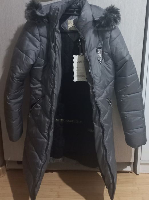 Пуховик для девочки продам