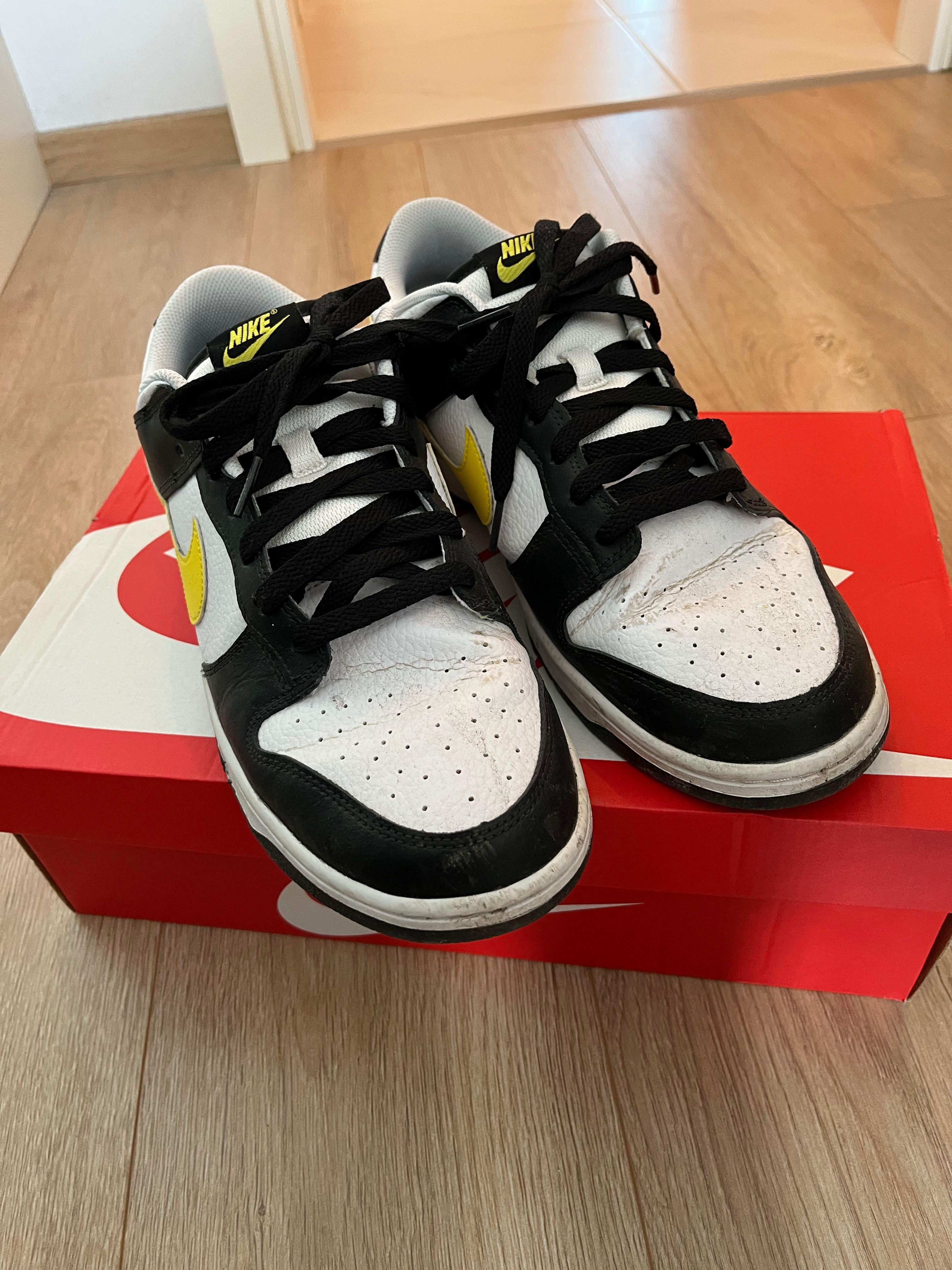 Обувки Nike dunk low