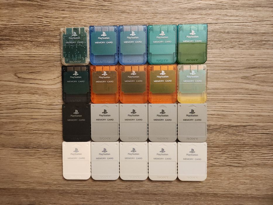 Lot carduri de memorie pentru PlayStation 1 (PS1)