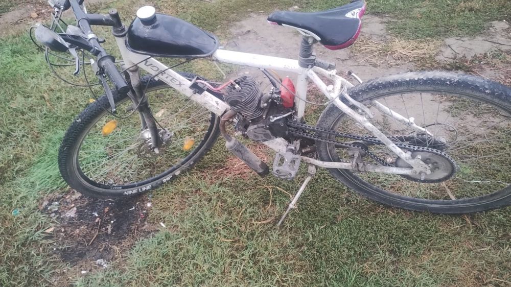 Bicicleta motor 100 CC