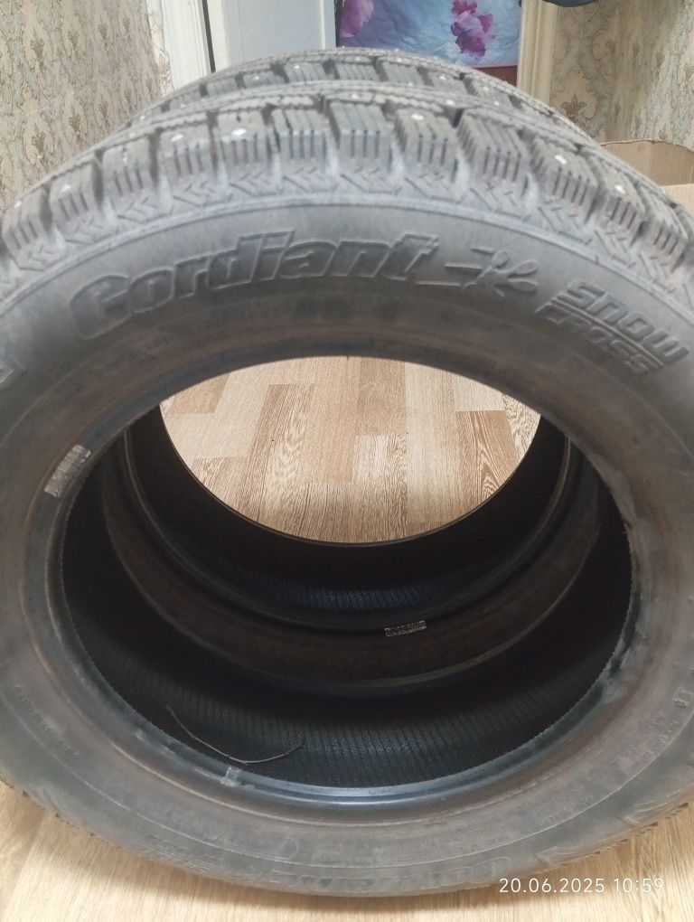 Шины зимние 2 шт.185/65/R15