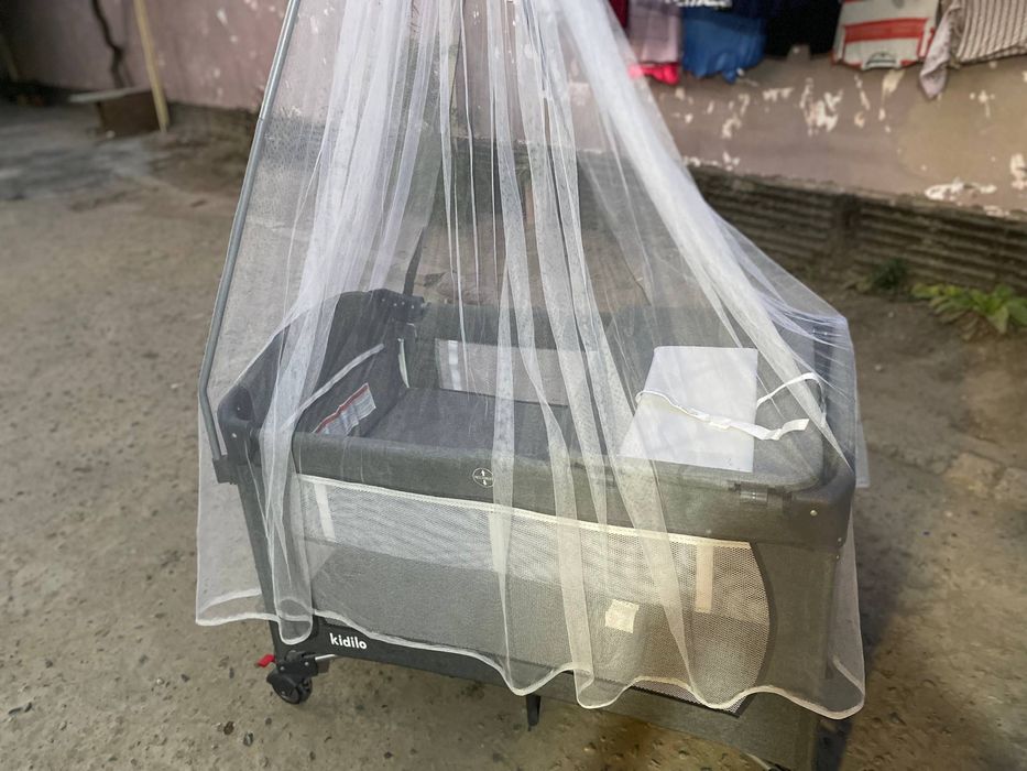 Совершенно новая детская кроватка