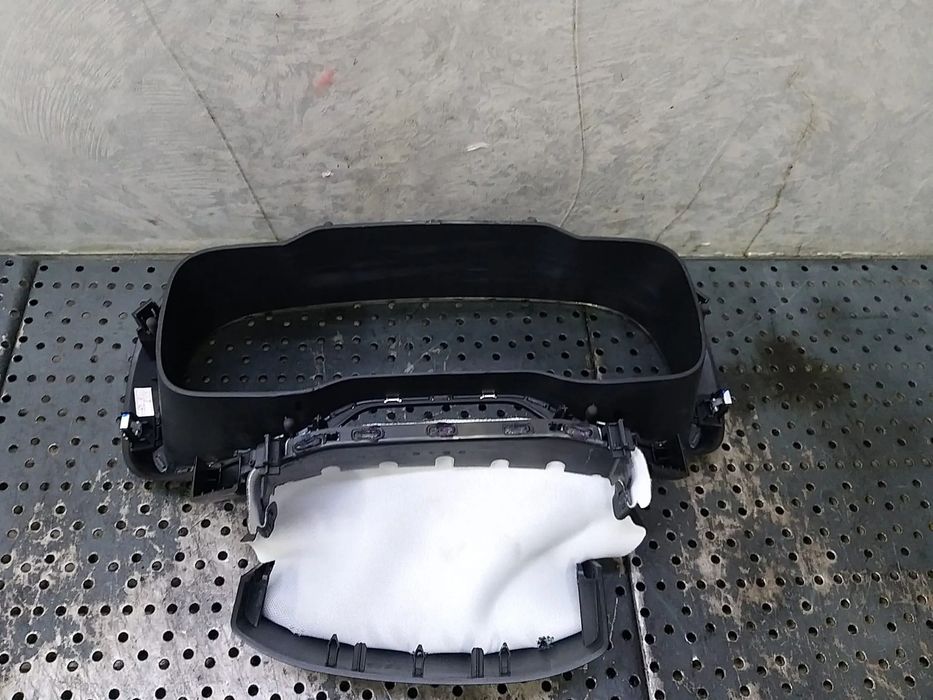 Rama ceasuri bord citroen c5 aircross 98171380zd