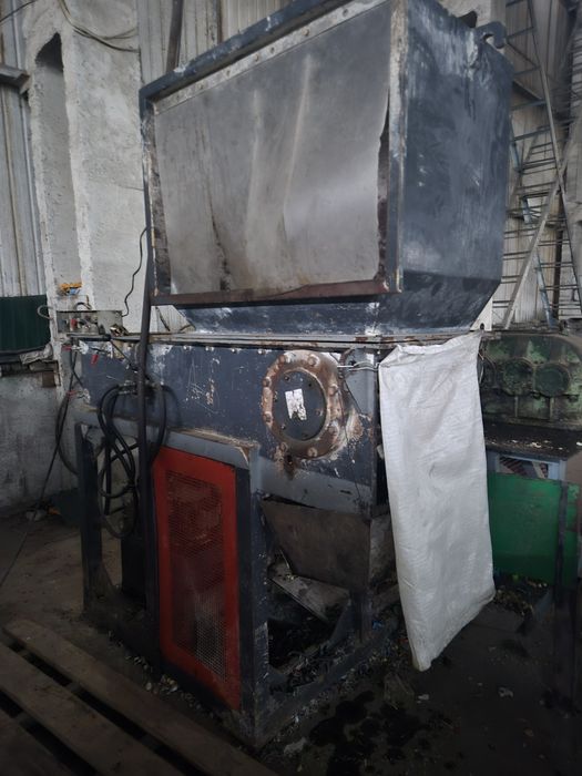 Шредер одновальный