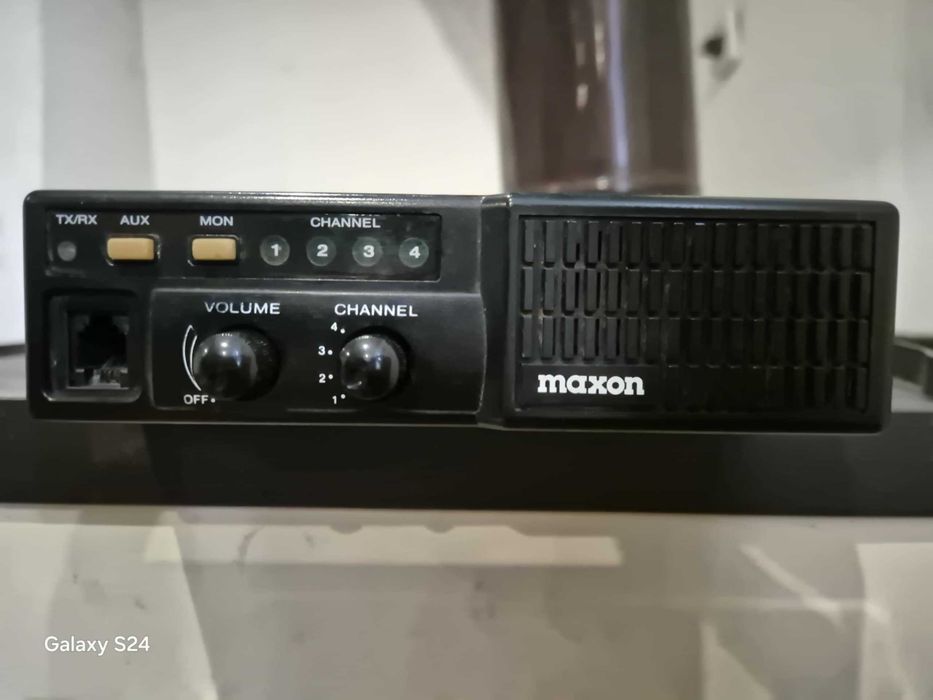 Радиостанция Maxon E111  VHF