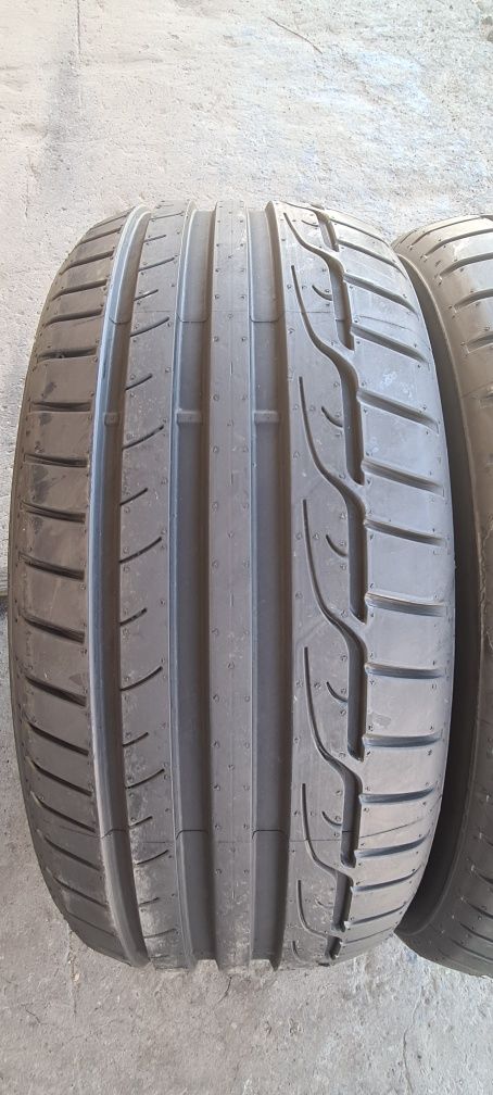 2 anvelope vara fata Dunlop 245/45/19, 2 anvelope vara spate Dunlop 27