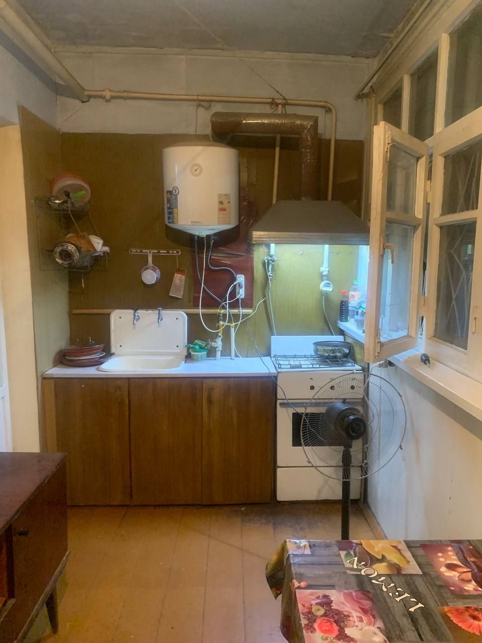 Uy. Sotiladi Samarqand shaharida Mirzo-Ulugbek dom 97 kv 1 Tez satamiz