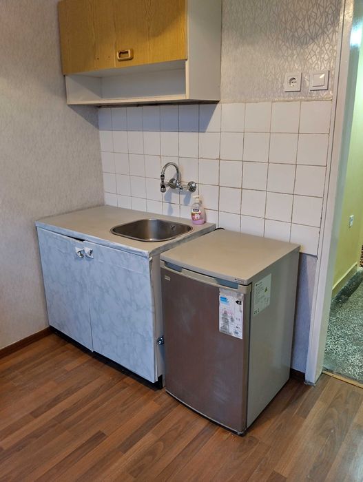 Продава добър двустаен апартамент