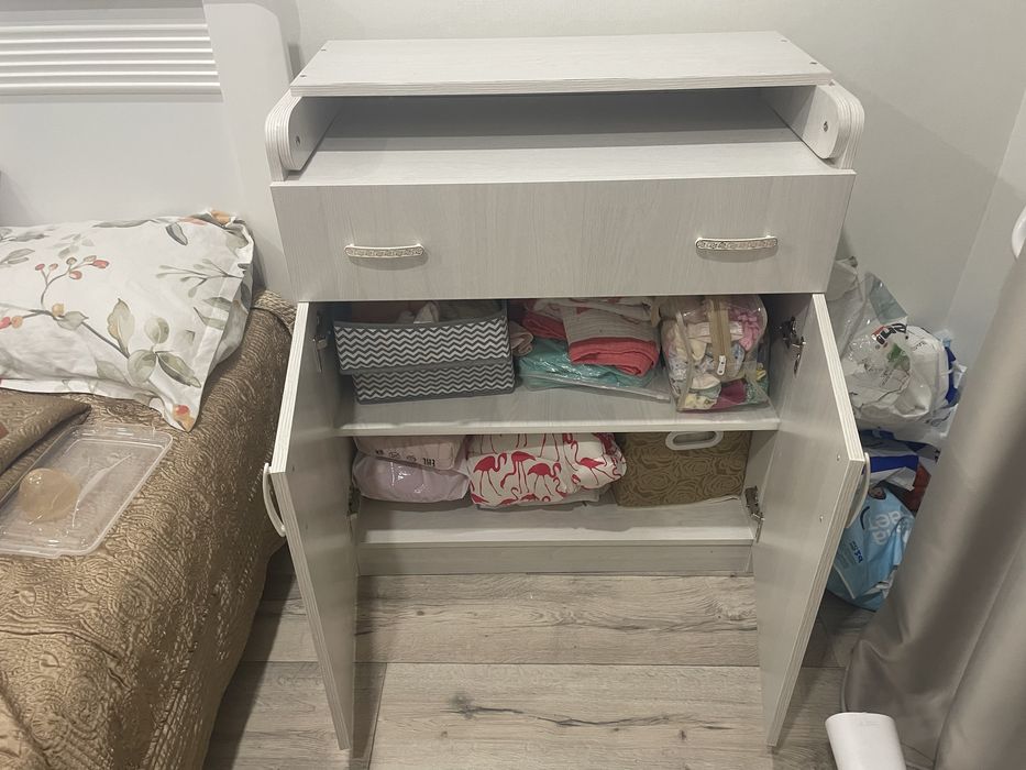 Продам Пеленальный камод в отличном состояние !